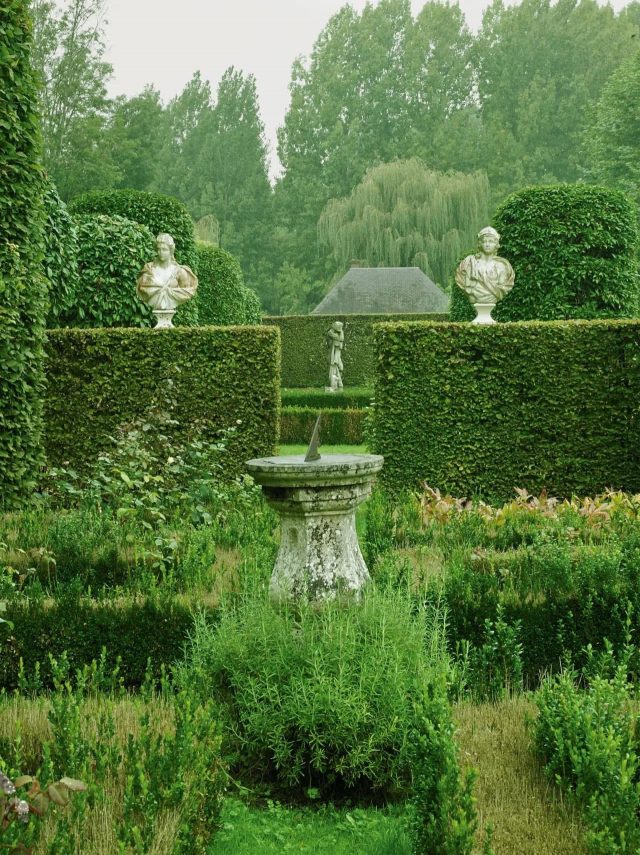 Hubert de Givenchy residence